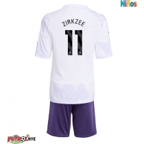 Camiseta Manchester United Joshua Zirkzee #11 Visitante Equipación para niños 2025-26 manga corta (+ pantalones cortos)